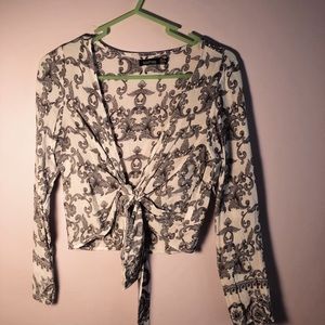 boohoo tie front top